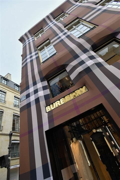 burberry shop paris|burberry paris website.